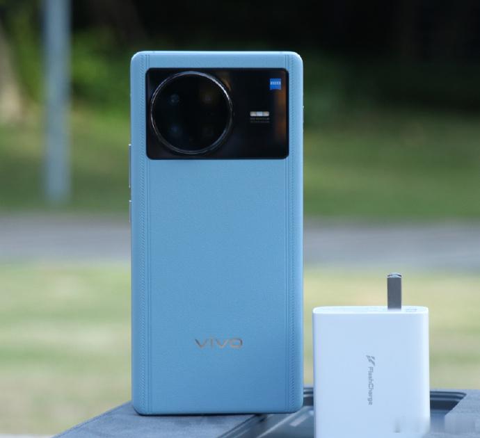 vivo X Note21:10的屏幕比例，7英寸超大屏幕 特别 