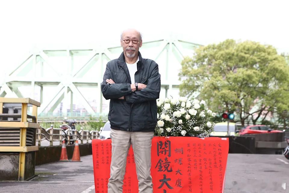香港資深演員馮淬帆於11月1日傳出逝世消息，终年81歲。馮淬帆憑藉多部經典喜劇電