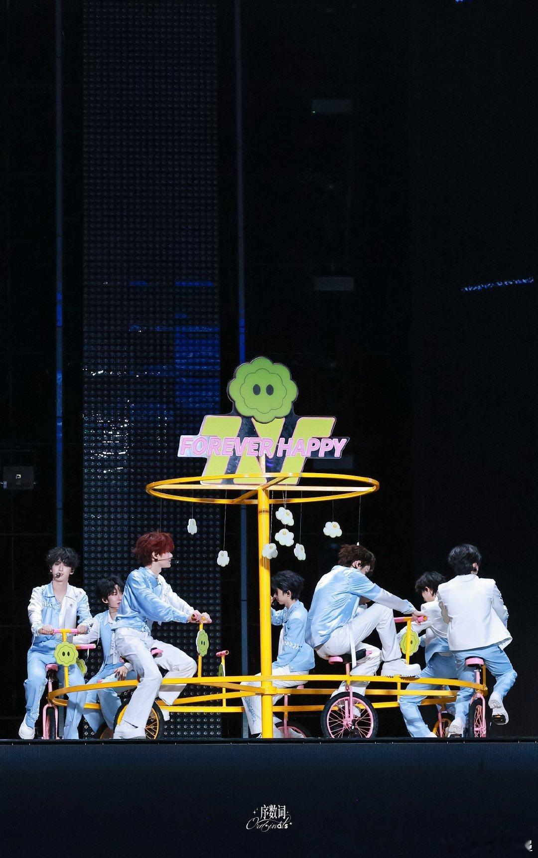 时代少年团上海演唱会单人机位时代少年团上海演唱会直播 这波福利给满分！每个宝贝的