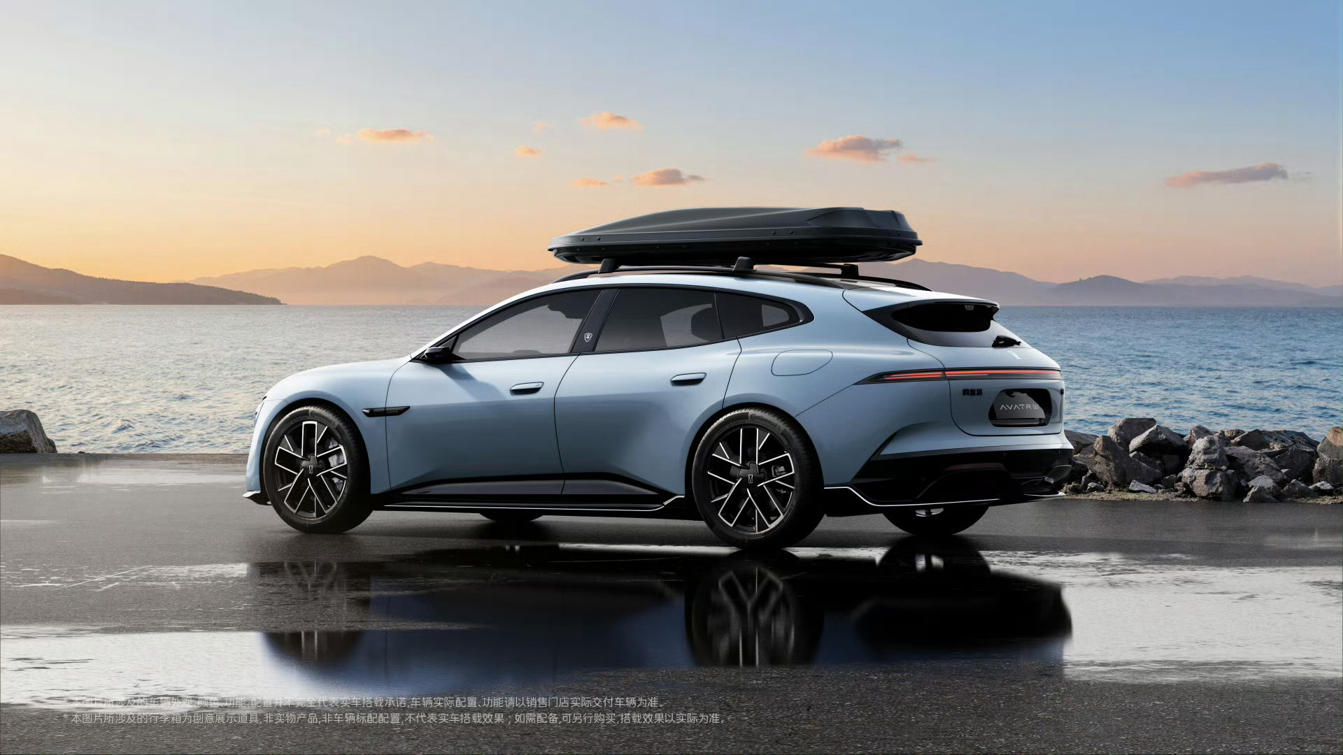 你说阿维塔有06T，那为啥不出一个12T呢？阿维塔12外观上我认为最大的缺点就是