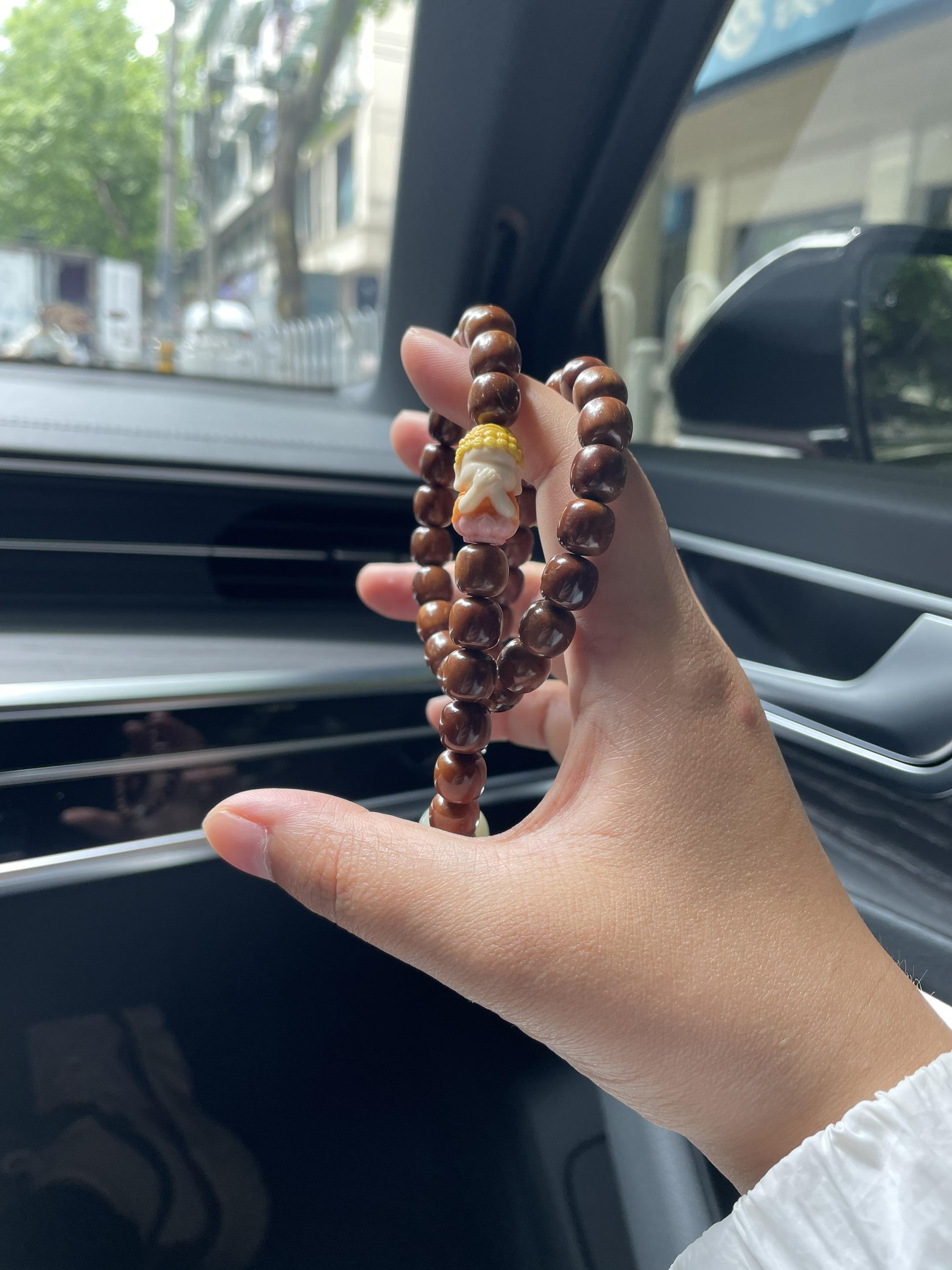 太美的承诺是因为太年轻，所以不可以胡说八道，口不择言