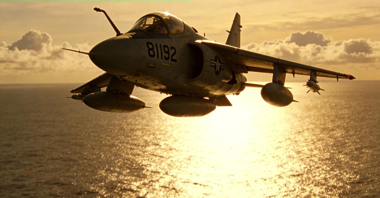 81192，永远等你返航
 
2001年4月1日，南海之上，一场惊心动魄的空中对