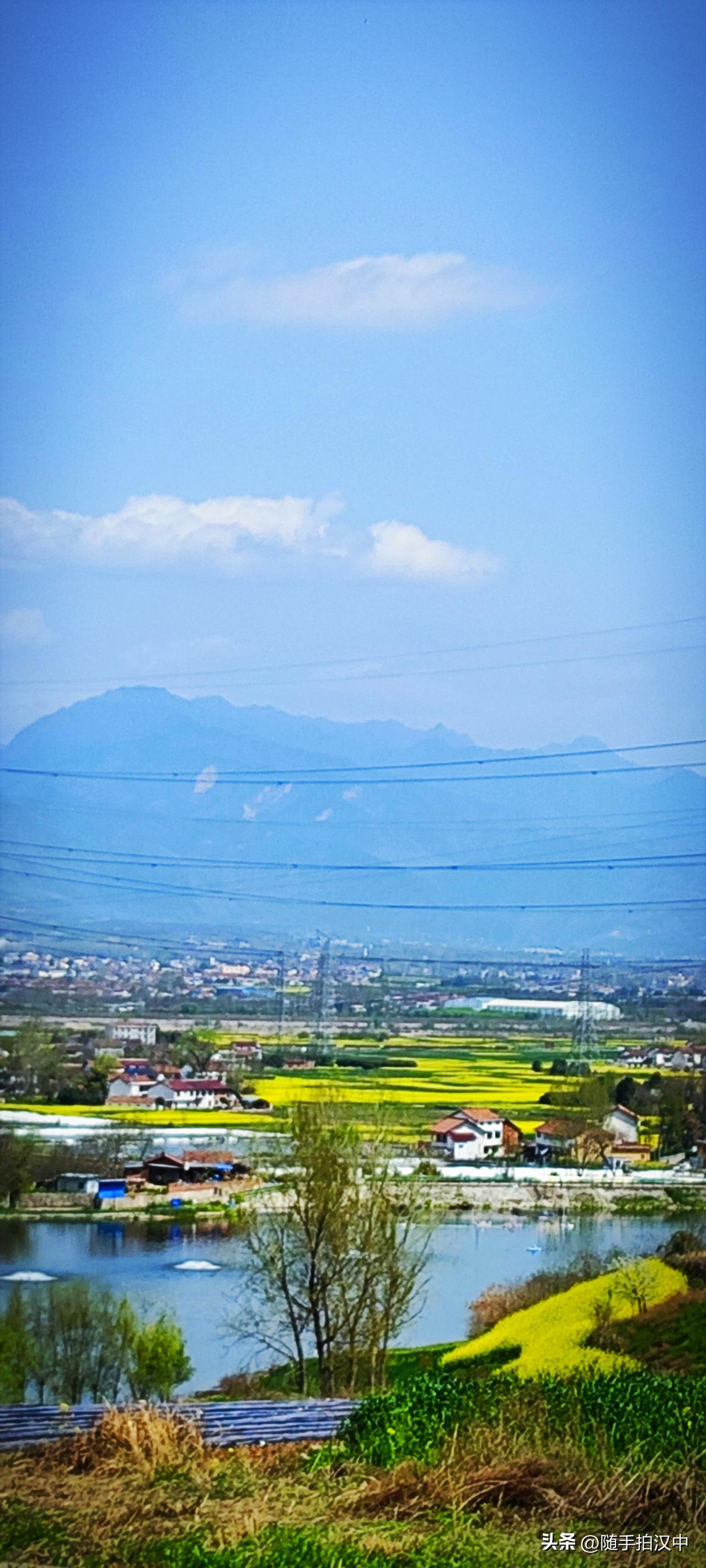 春日生活打卡季四季流转，春日总会如约而至。一只鸟婉转欢鸣，一阵风推动一朵云，一片