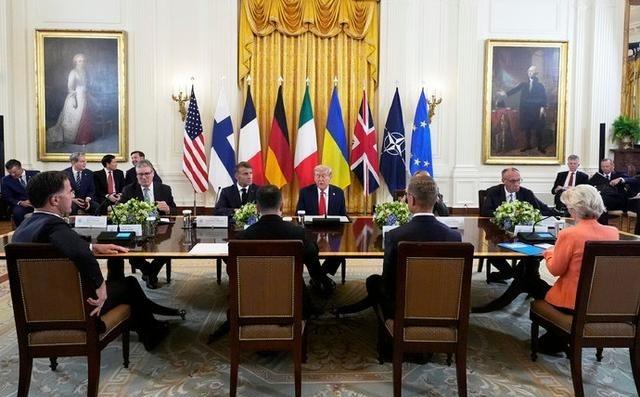 英法德意四个欧洲主要大国领导人，加上泽连斯基，还有欧盟委员会主席冯德莱恩，一起去