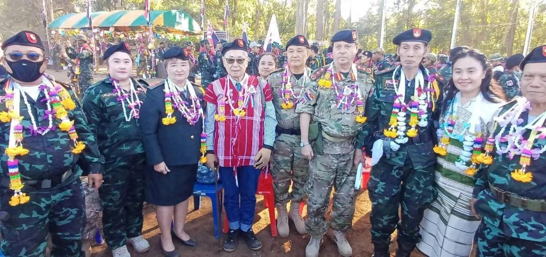 缅甸内乱升级，克伦邦有武装团体公然宣布脱离缅甸，正式成立“哥都礼共和国”。
 