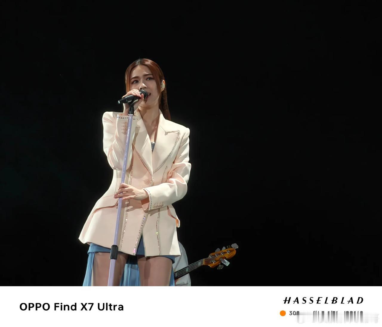 终于搞明白为什么现在很多人去看演唱会都爱带安卓手机了，甚至有些还不惜花钱去租借手