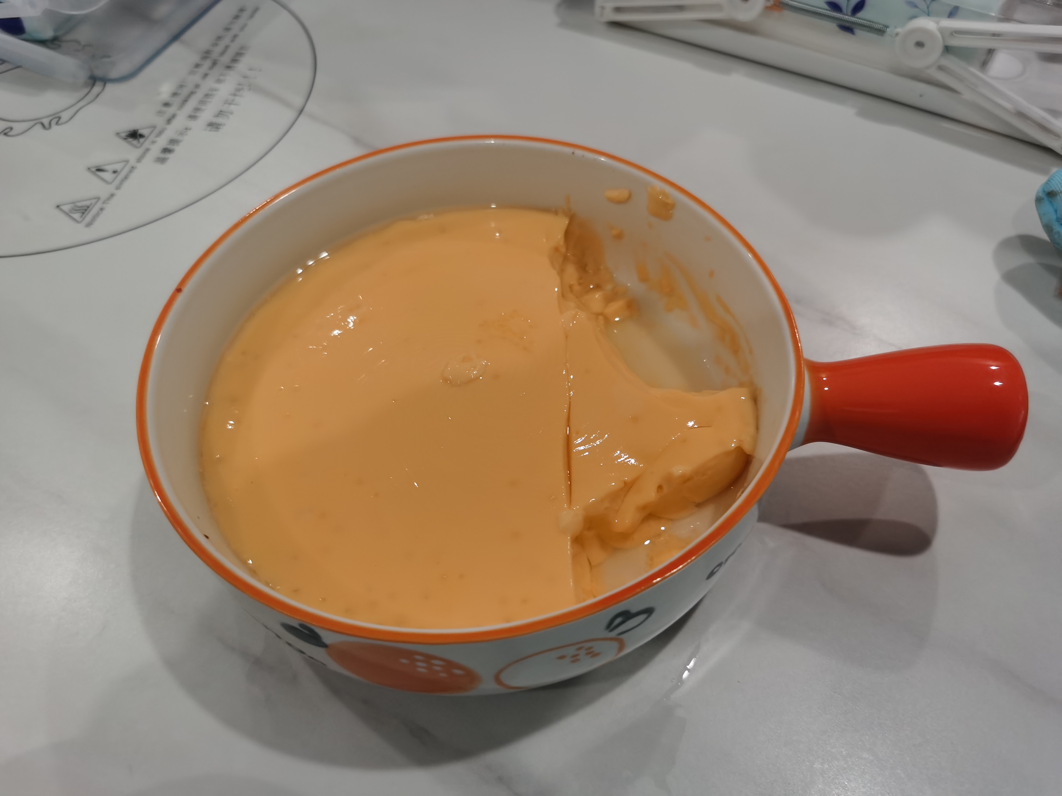 应该勉强能看出来这是个乒乓球拍吧。手残党尽力了 