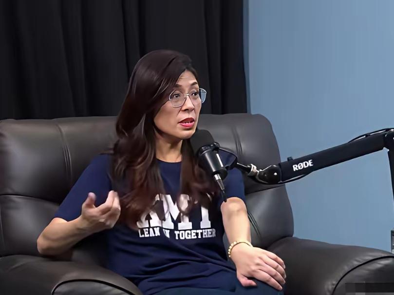 阴招失败，傅崐萁异军突出，郑丽文胜利有望了。

国民党主席候选人名单未定，各路人