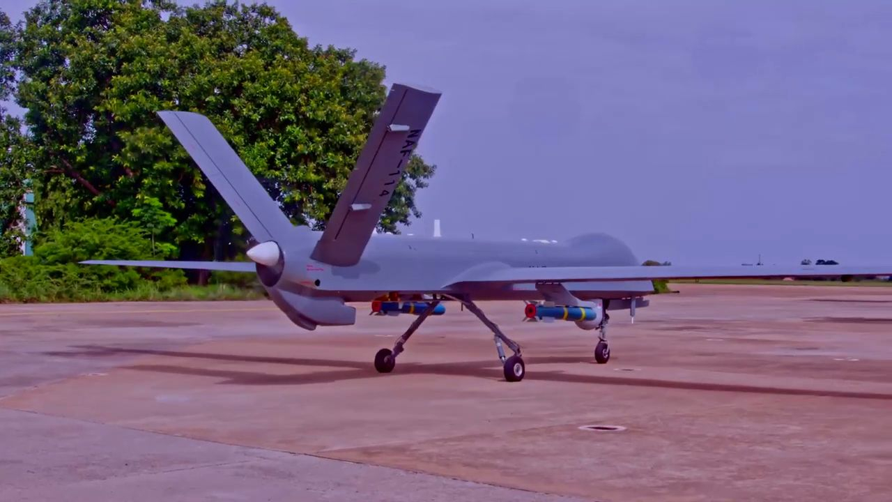 每天认识一件兵器  尼日利亚空军一架 CH-4 无人机在尼日尔州的孔塔戈拉附近坠