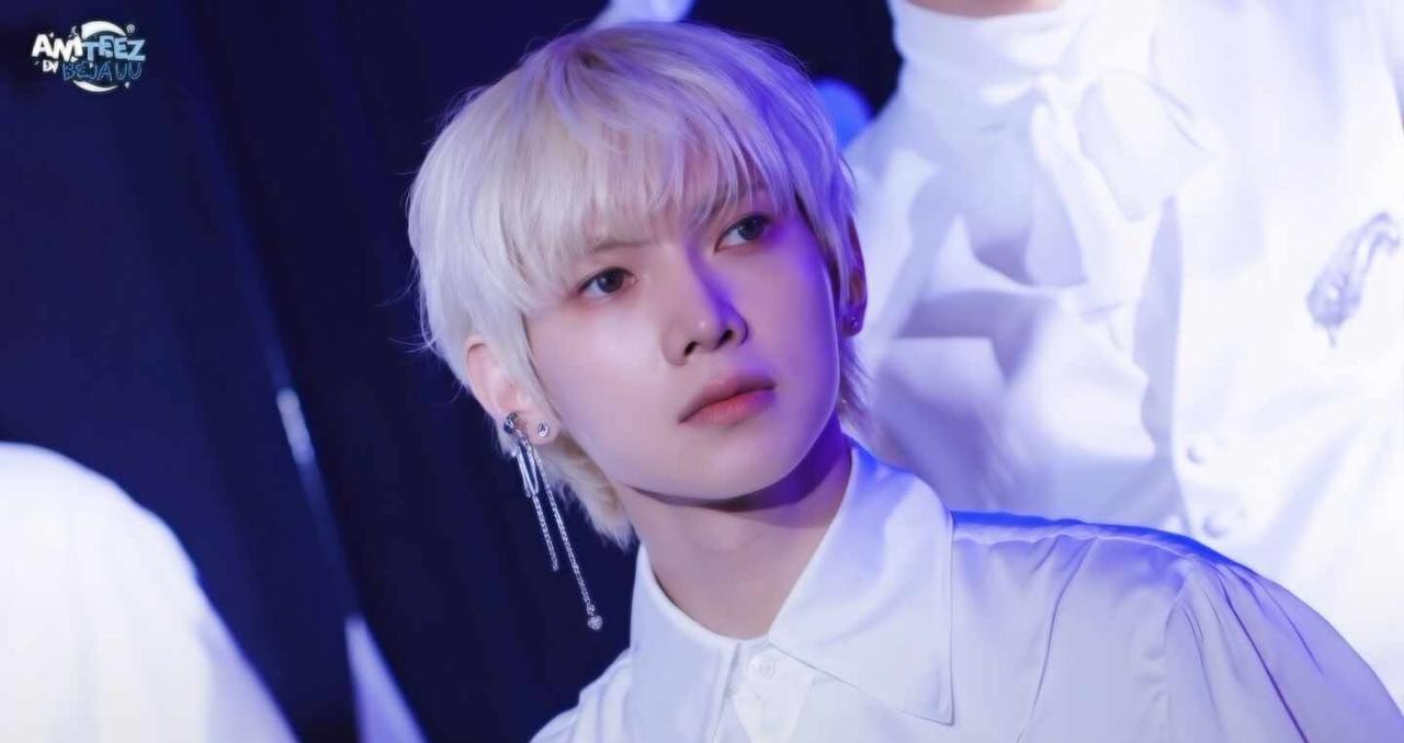 天呐太漂亮了。。。
请让姜吕尚多带长耳饰！真的很适配！
ateez 姜吕尚 美得
