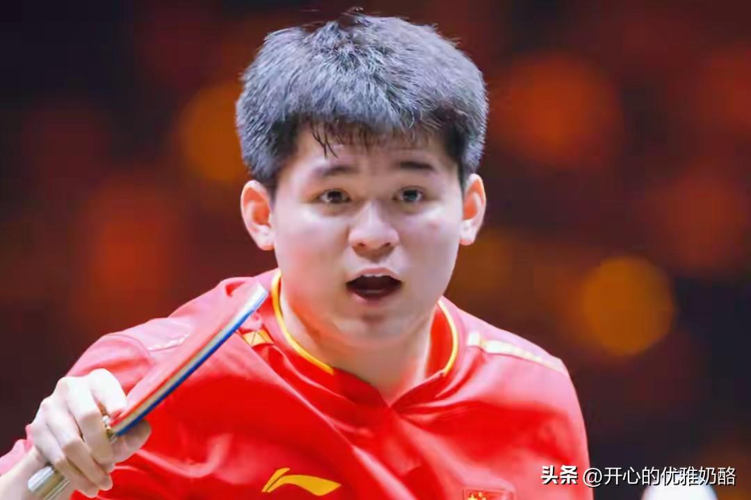 林诗栋突然退赛，是雪藏还是战略调整。
林诗栋接连缺席两场大赛，不知道是身体原因，