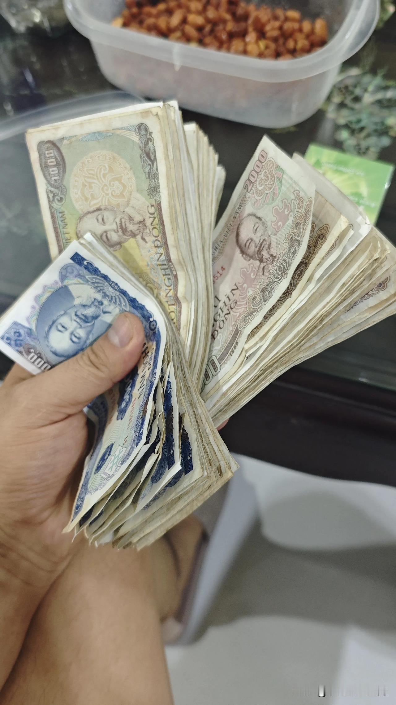 正在困苦之际，才发现，居然还有一笔小钱。
两个月前曾对老婆夸下海口，说自己要如何