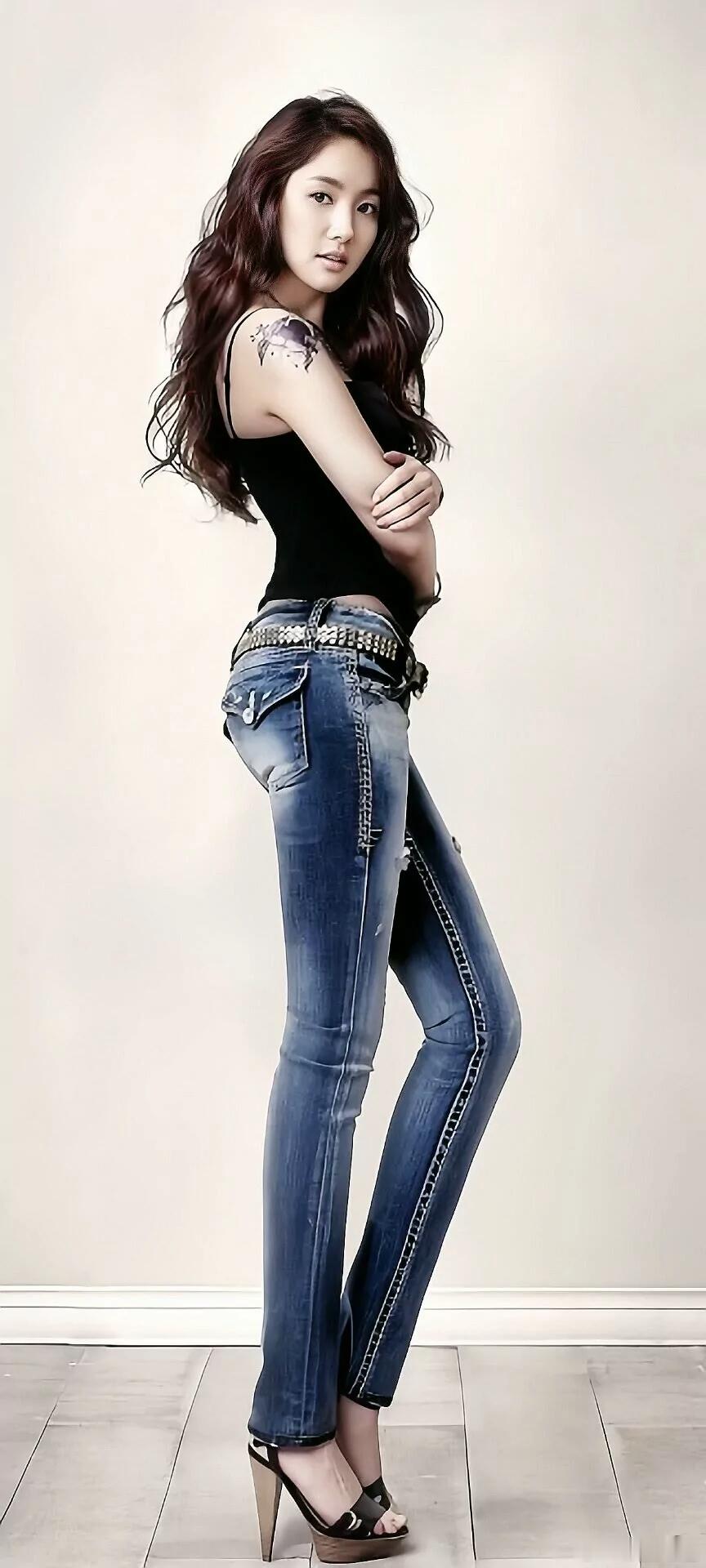 朴敏英（박민영、Park Min Young），1986年3月4日出生于首尔特别