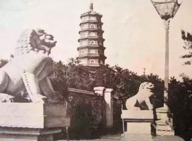 历史知识1930年的山东省青岛市，简称青，旧称“胶澳”，别称“琴岛”、“岛城”。