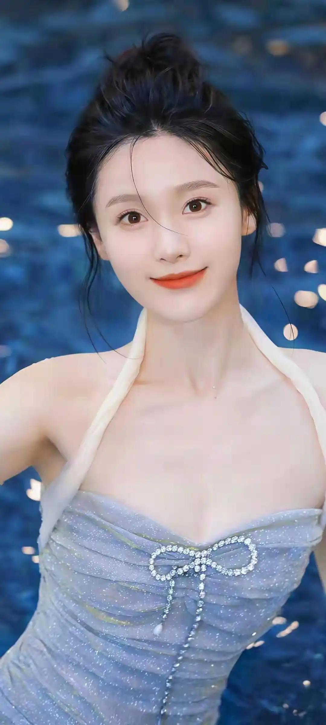 我的今日状态：😁轻松愉快
我这里的天气：☀️晴天