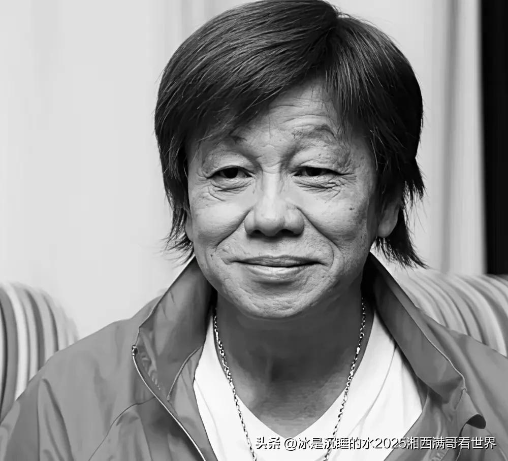 今天香港著名演员、陈真的扮演者梁小龙因病逝世。
梁小龙是香港四小龙之一，上个世纪