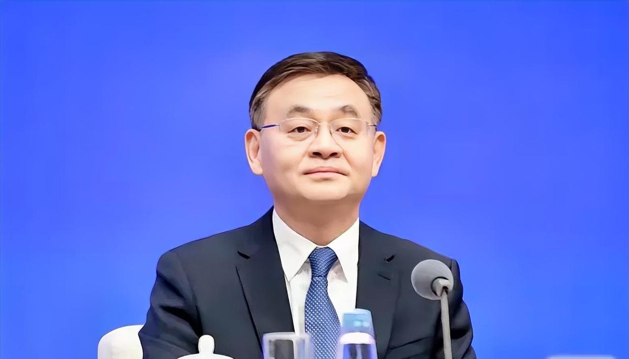 30万人被清退，执法队伍大换血？真相没那么简单。

以往不少没有执法资质的人员随