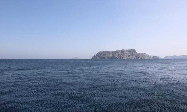 5 月 6 日，美国媒体披露了一则中东局势动态，美方针对霍尔木兹海峡滞留船只通行