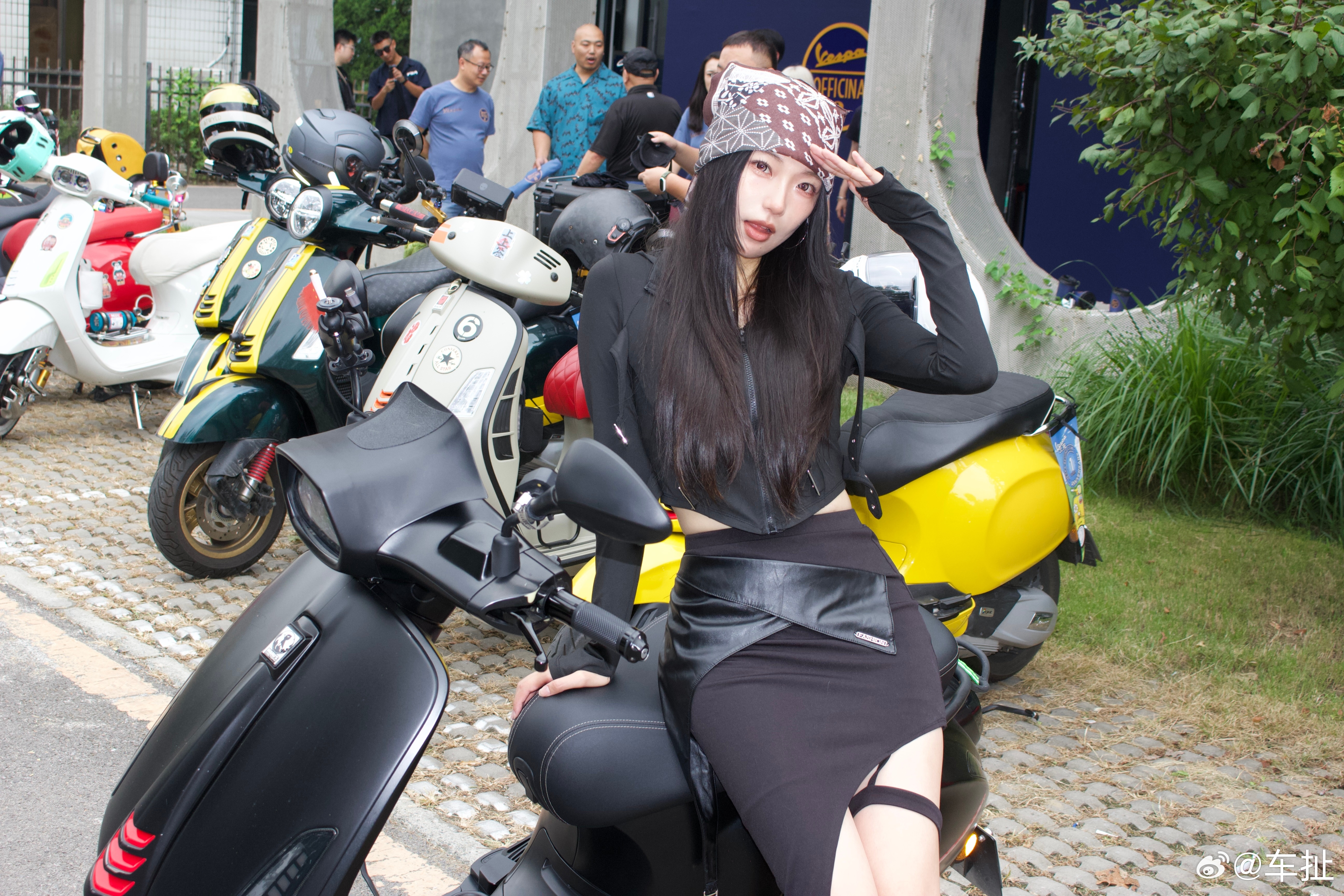骑进意式美学的时光机，Vespa 8号工坊太会了！ 刚从Vespa Offici