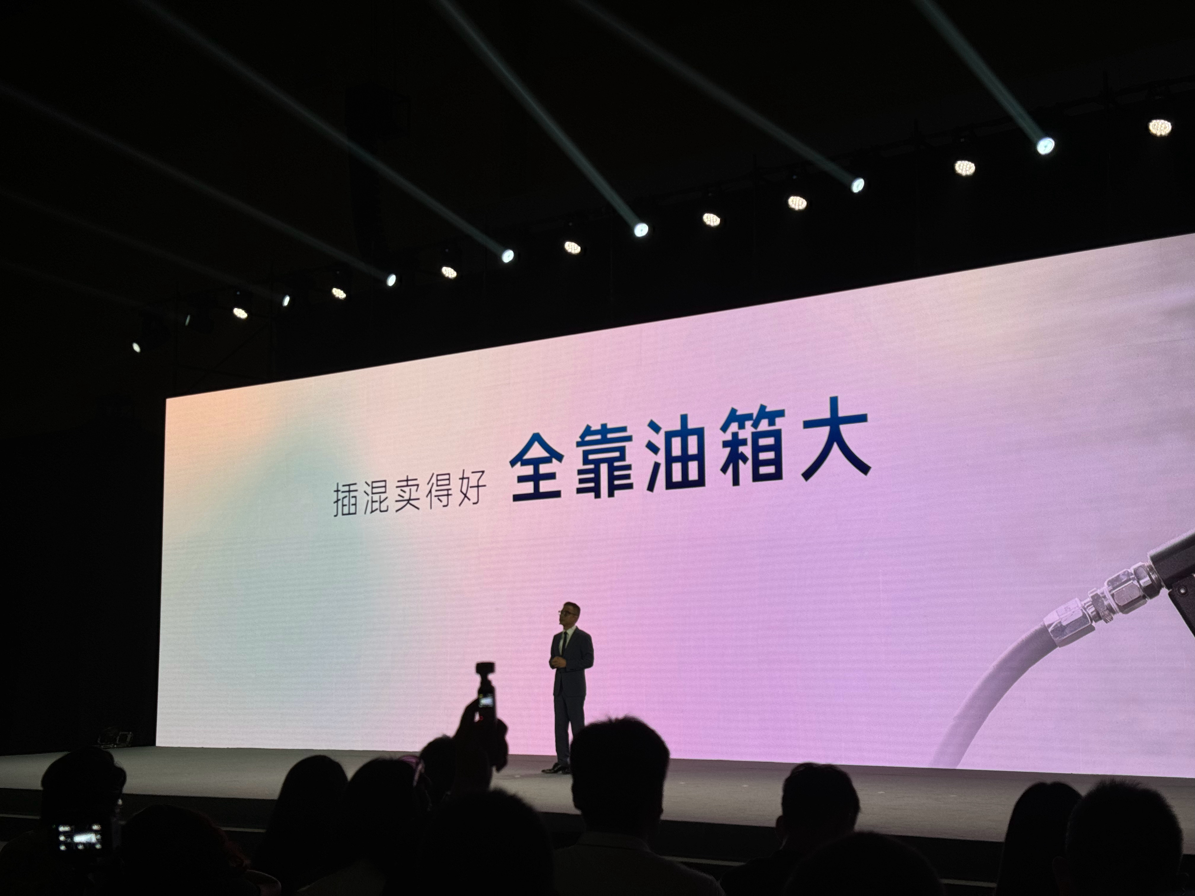 一顿diss[doge]  ​​​