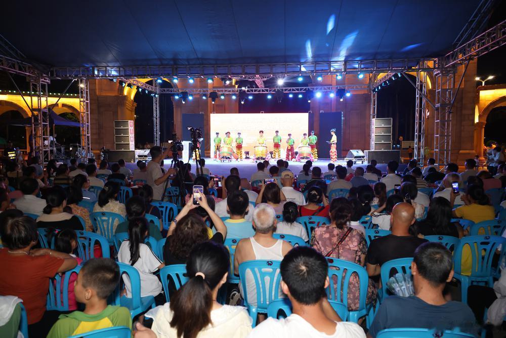 【茂名举办2023 “中国月饼名城”全国月饼文化节】9月8日，茂名举办2023“