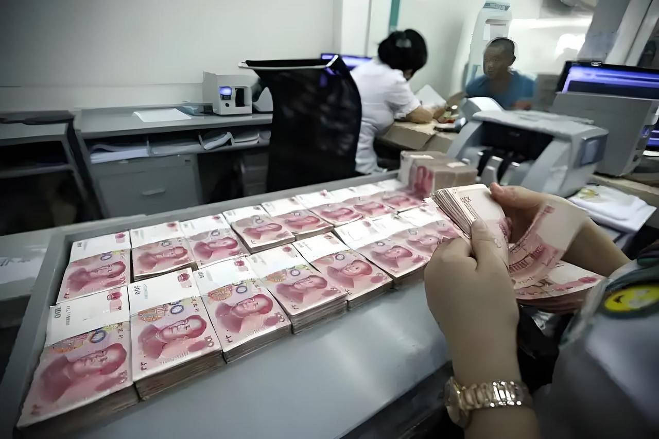 银行会逐渐取消长期存款吗？还真有这个趋势。内蒙古土右旗蒙银村镇银行就取消了5年期