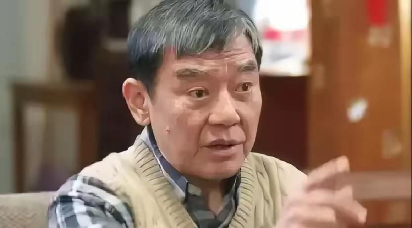 1984年，李立群的父亲在睡午觉时突然听到收音机里传来：“河南省孟县的李建宇，寻