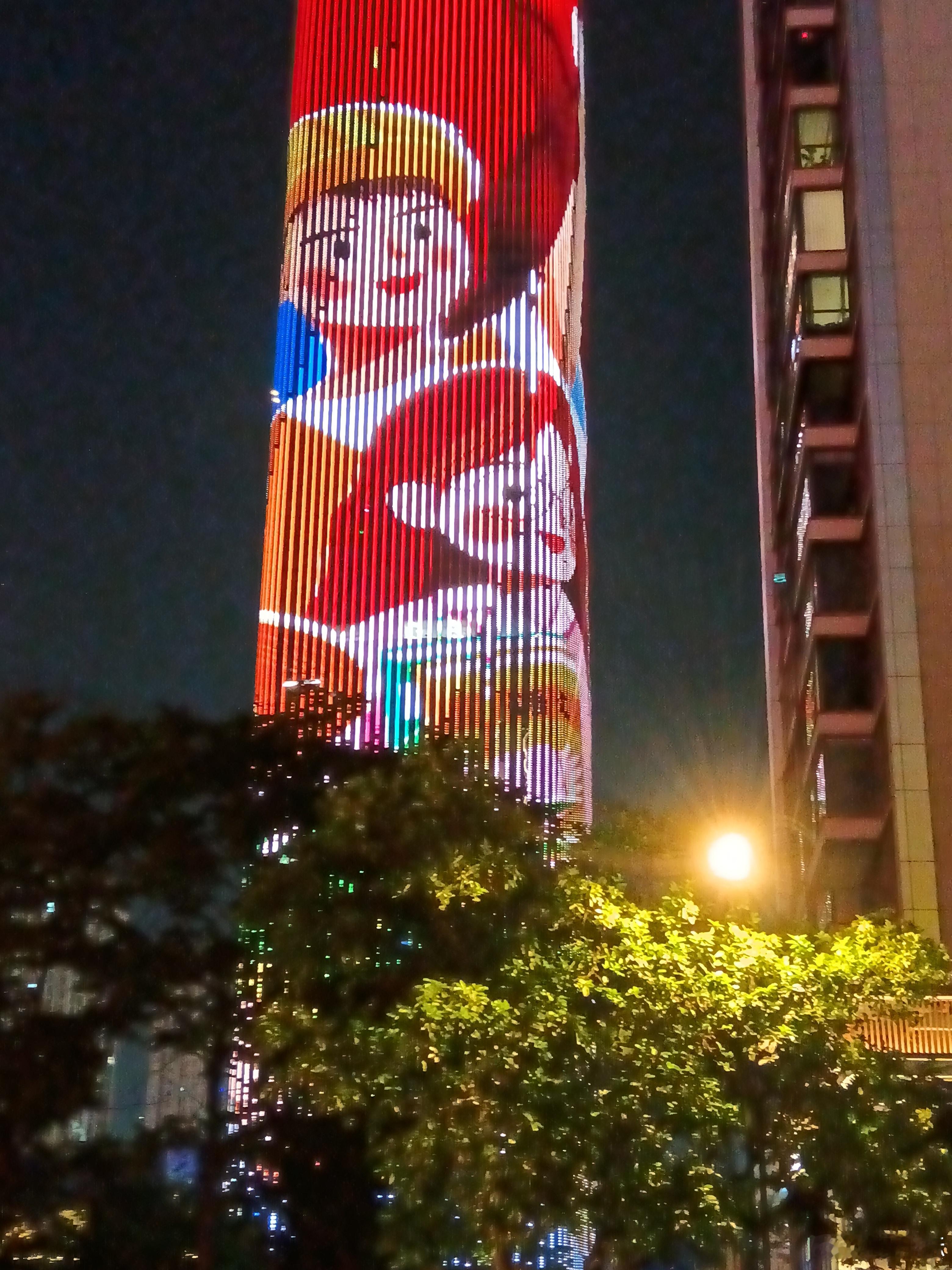 人生 如果处于逆境，请你放下情绪，放下纠结，放下怨恨，心怀慈悲，常怀感恩，用一颗