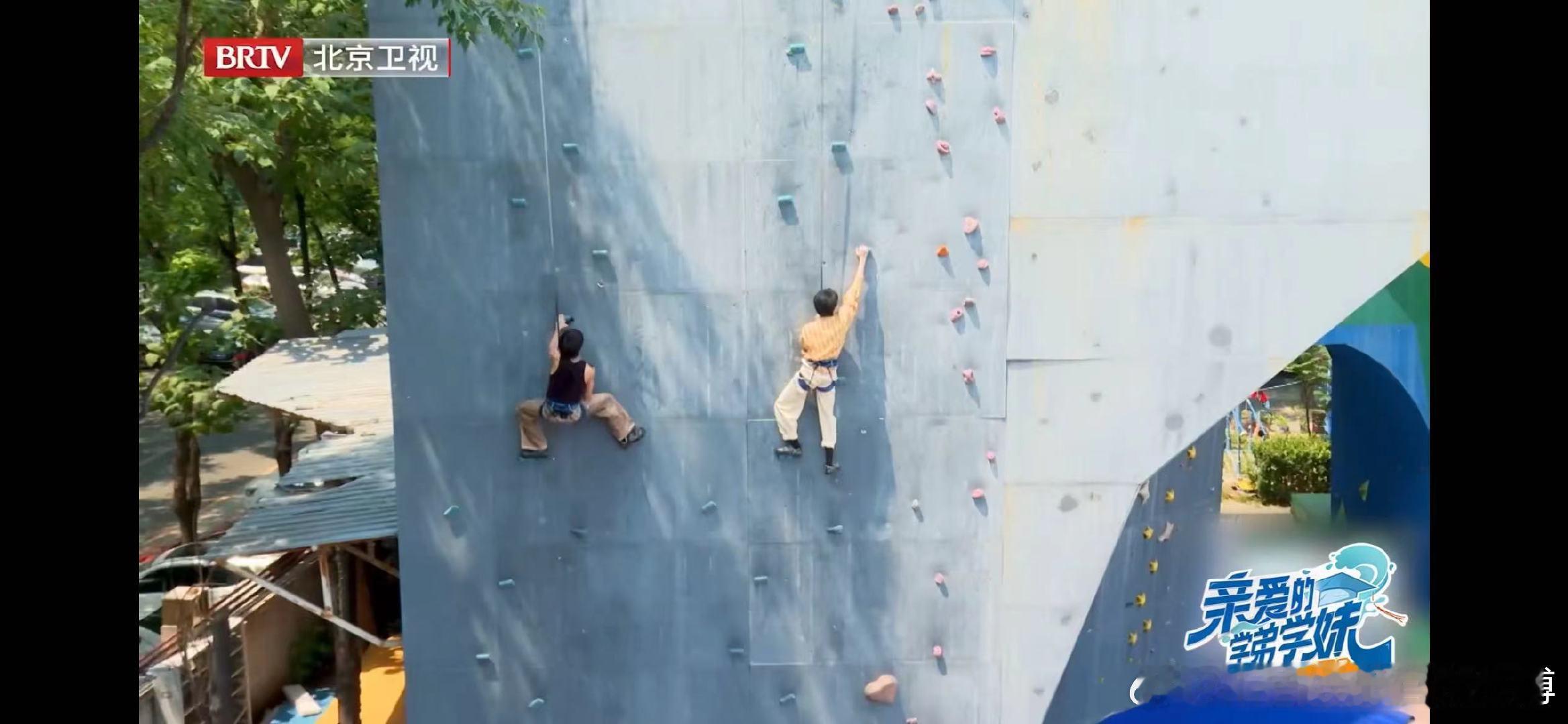 #姚琛镜头下的林墨#姚琛镜头下的林墨跟之前有些不一样，难道是因为加入了一些哥哥滤