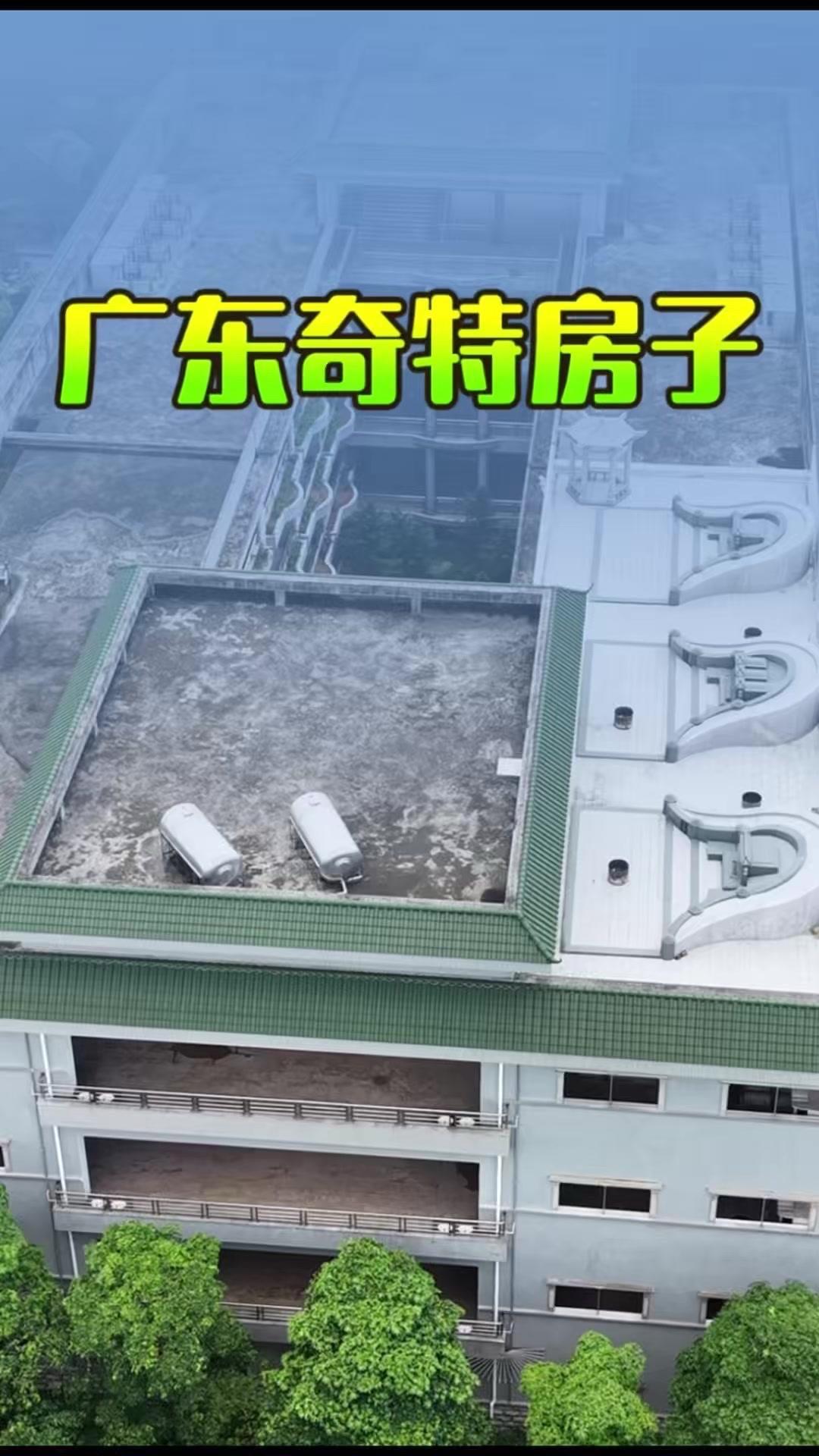 这里没有玄学传说，只有代代相传的家风精神。一辈人不忍心割裂与故土、先人的连结，才