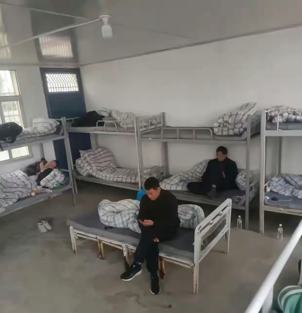 月薪6000，提供宿舍，你接受吗？ ​​​