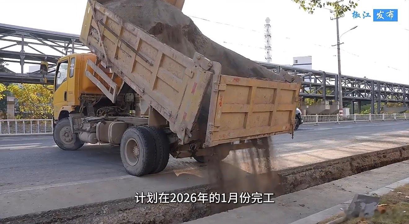 台州椒江3500米地下生命线焕新活力椒江滨海路供水改造冲刺收官！3500米工程完