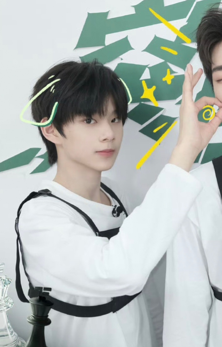 爱小狗狗，是可爱宝宝啊 