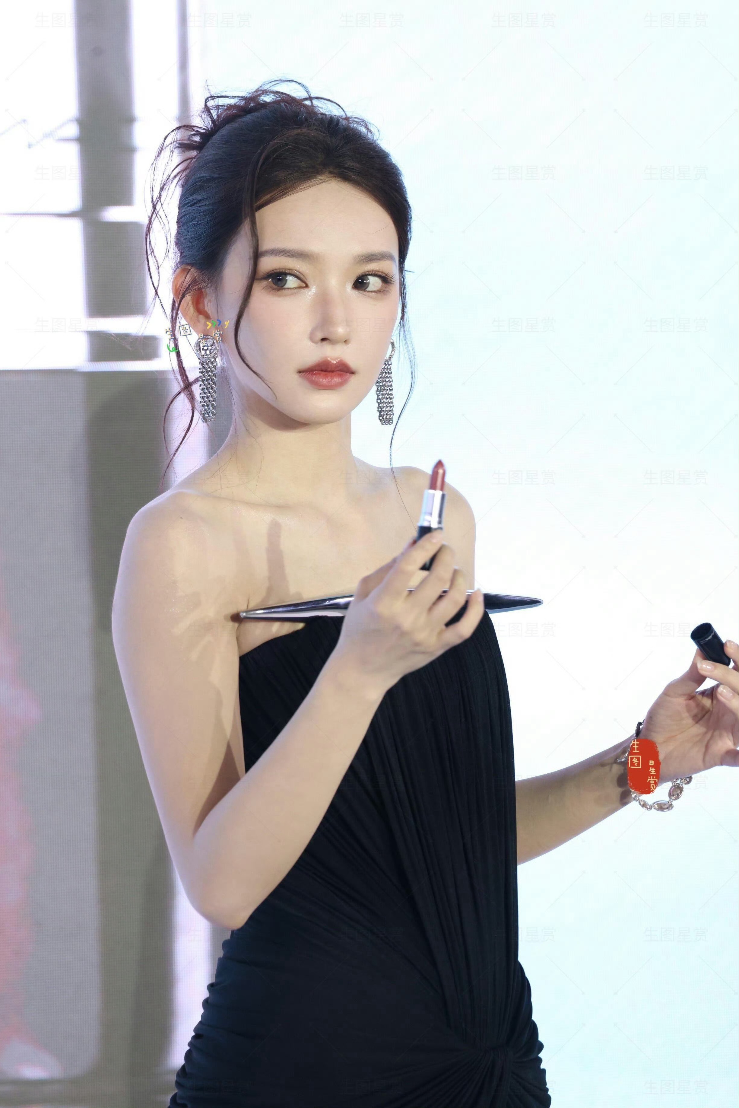 程潇MAC生图 📷 