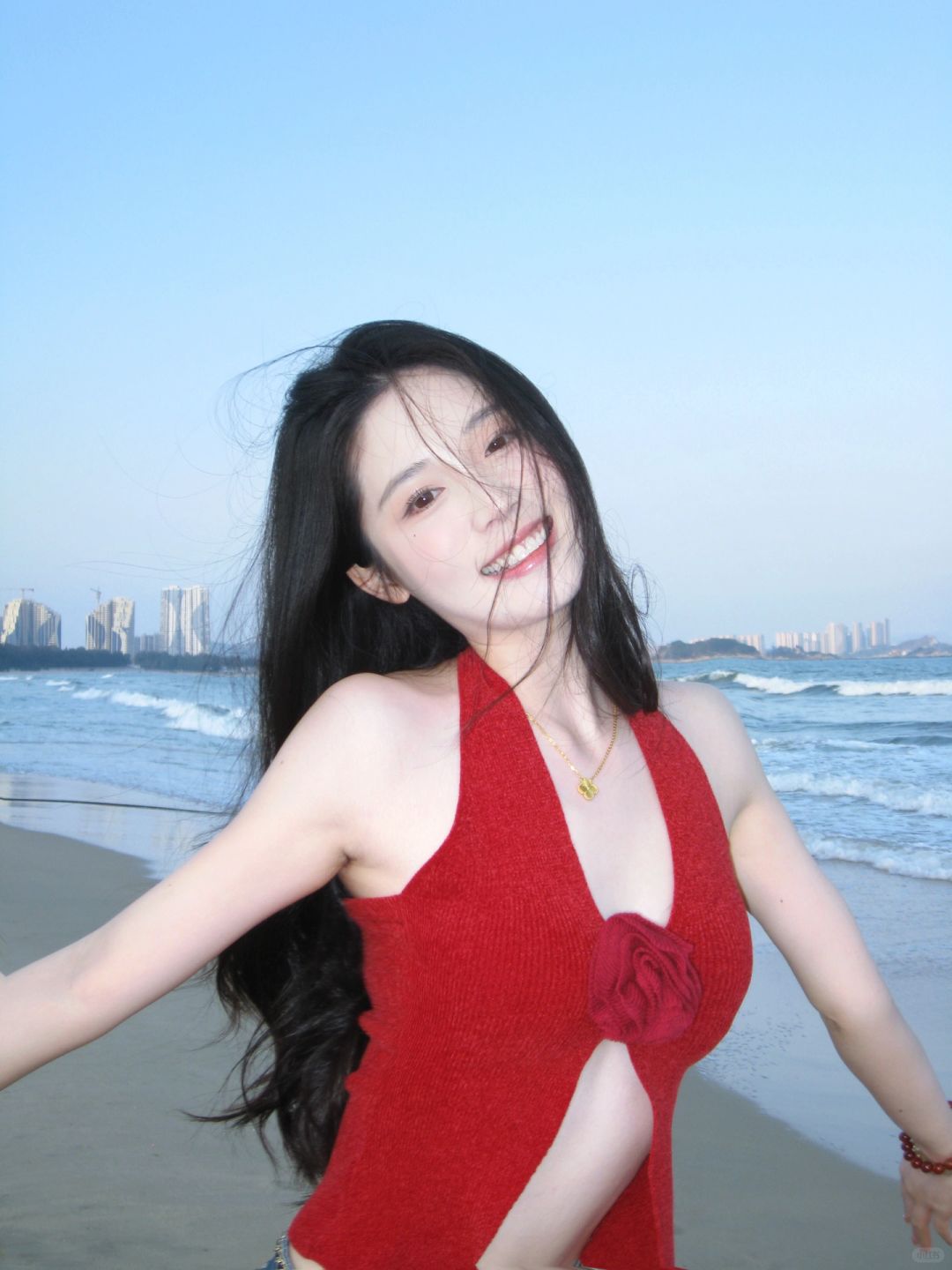 红色和大海也很搭🌊