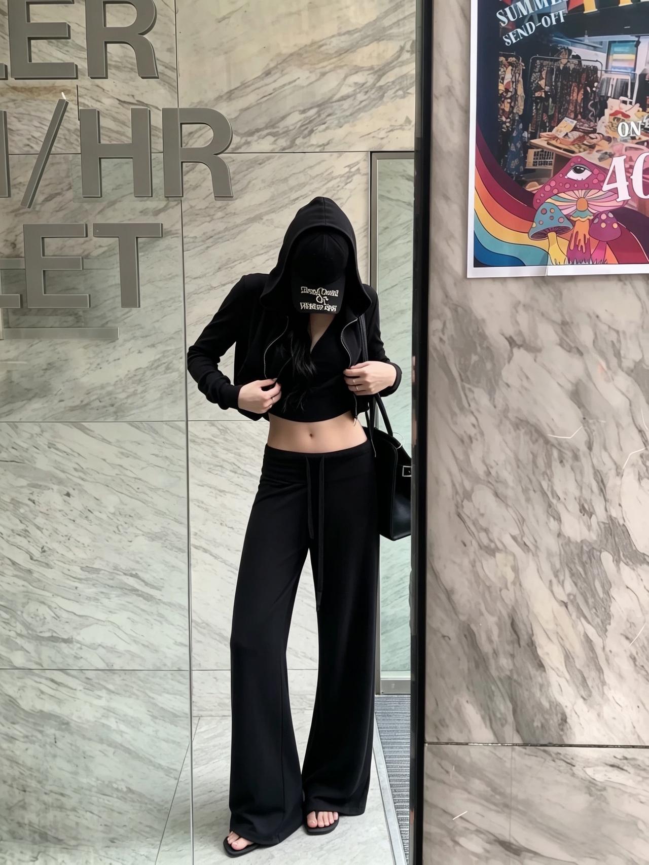 高智感cleanfit穿搭 斩女酷辣女孩穿搭 allblack松弛感 黑色系高级