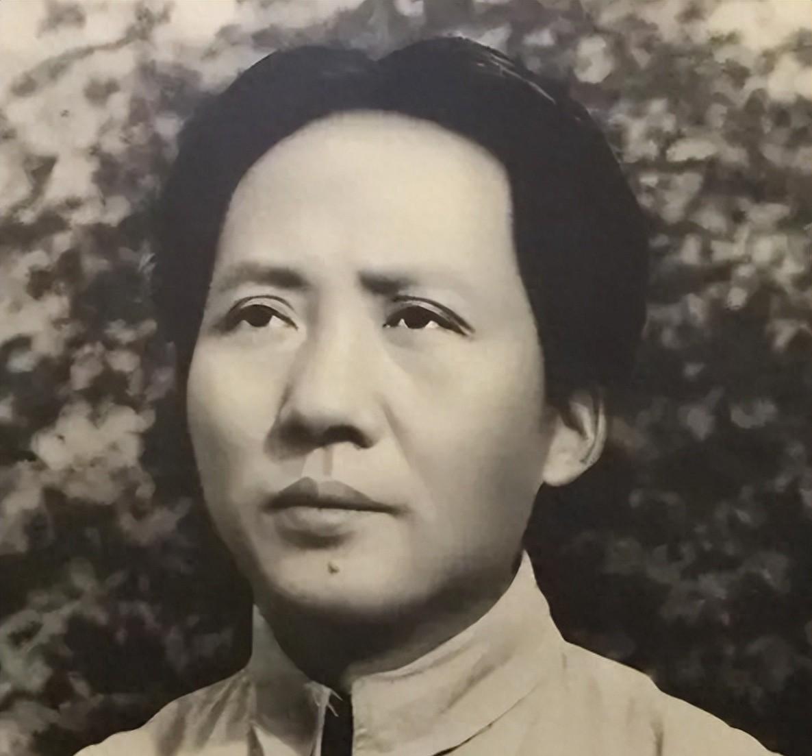 延安为何令国民党特务难以渗透？毛主席凭一只手就让戴笠无计可施！
1941年初冬，