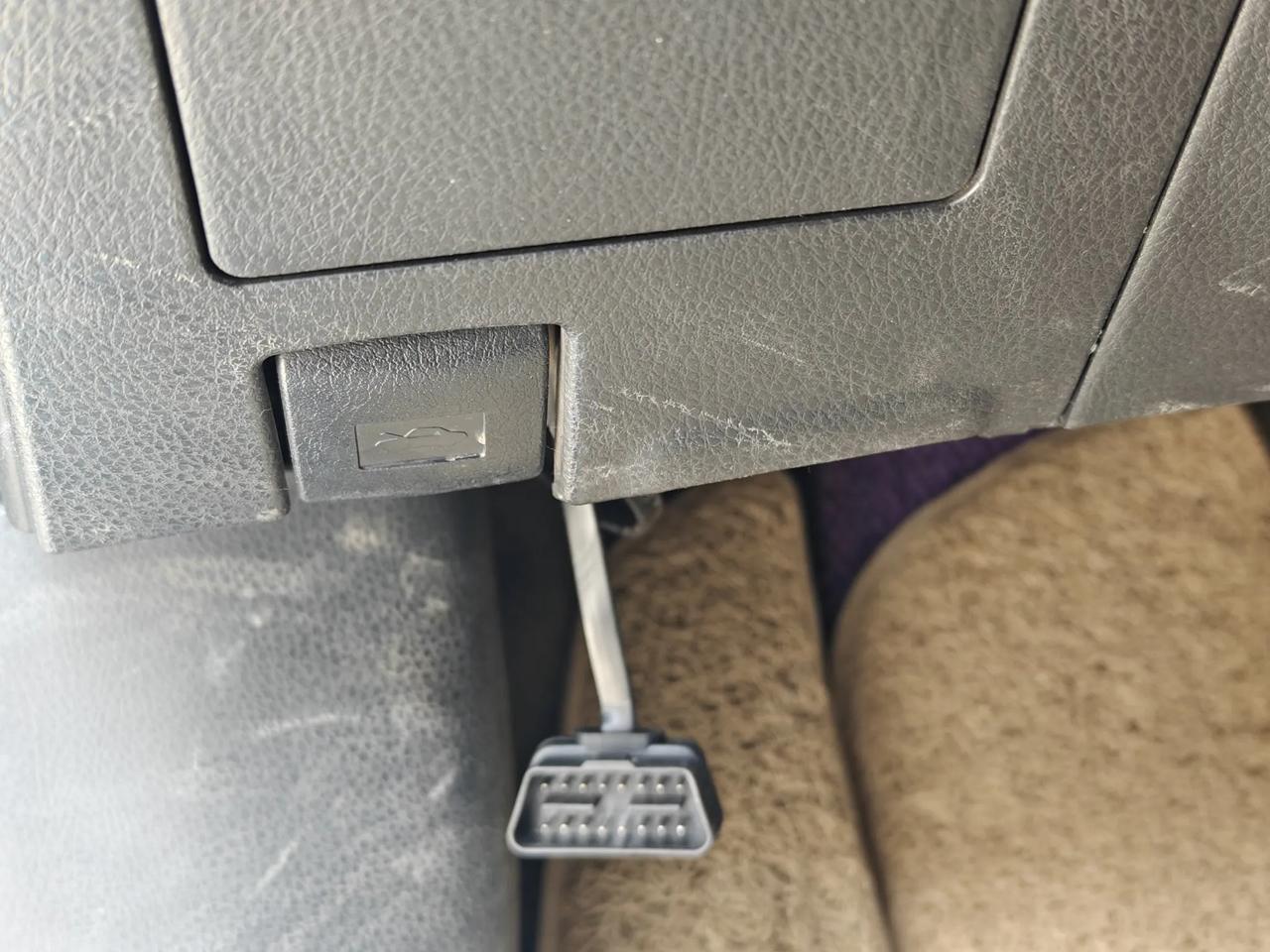 你以后买车还会买燃油车吗? 如果选燃油车，只有一个原因，没有24小时监控！新能源