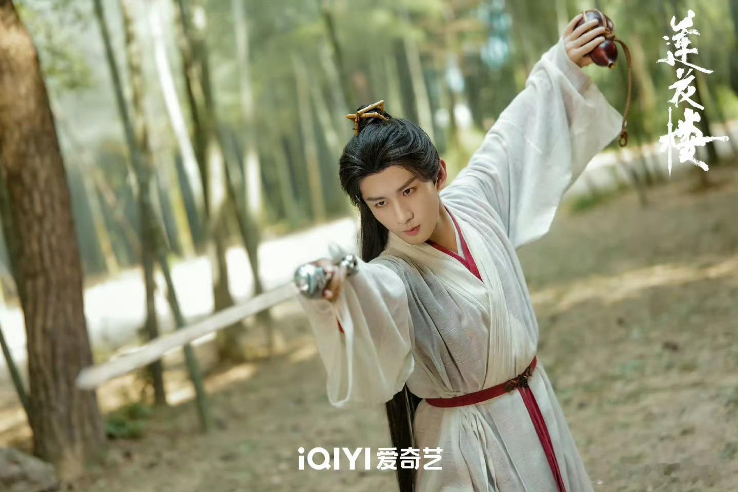 莲花楼长尾效应看完后后劲很大的一部剧，谁想到已经三周年了……二刷看起来莲花楼播出