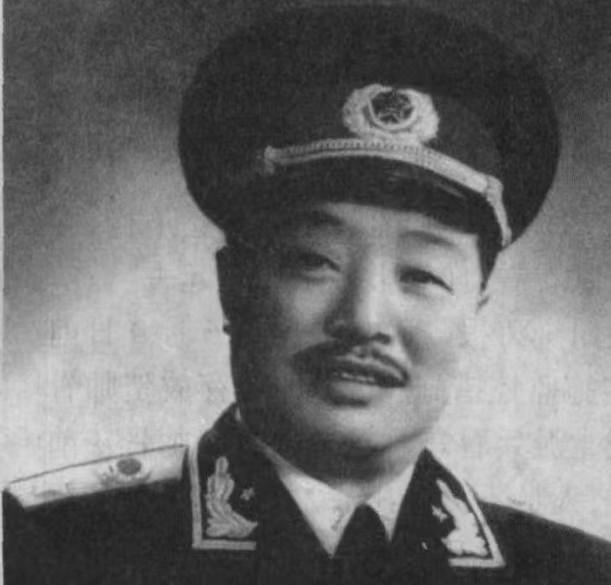 [微风]1975年贺捷生给毛主席写信，请求寻找贺龙遗骸，主席看完流泪批复。197