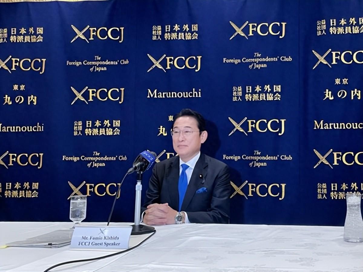 政坛最虚伪的体面，莫过于亲手制造困局后，再故作清醒地站出来复盘解围。6月26日，