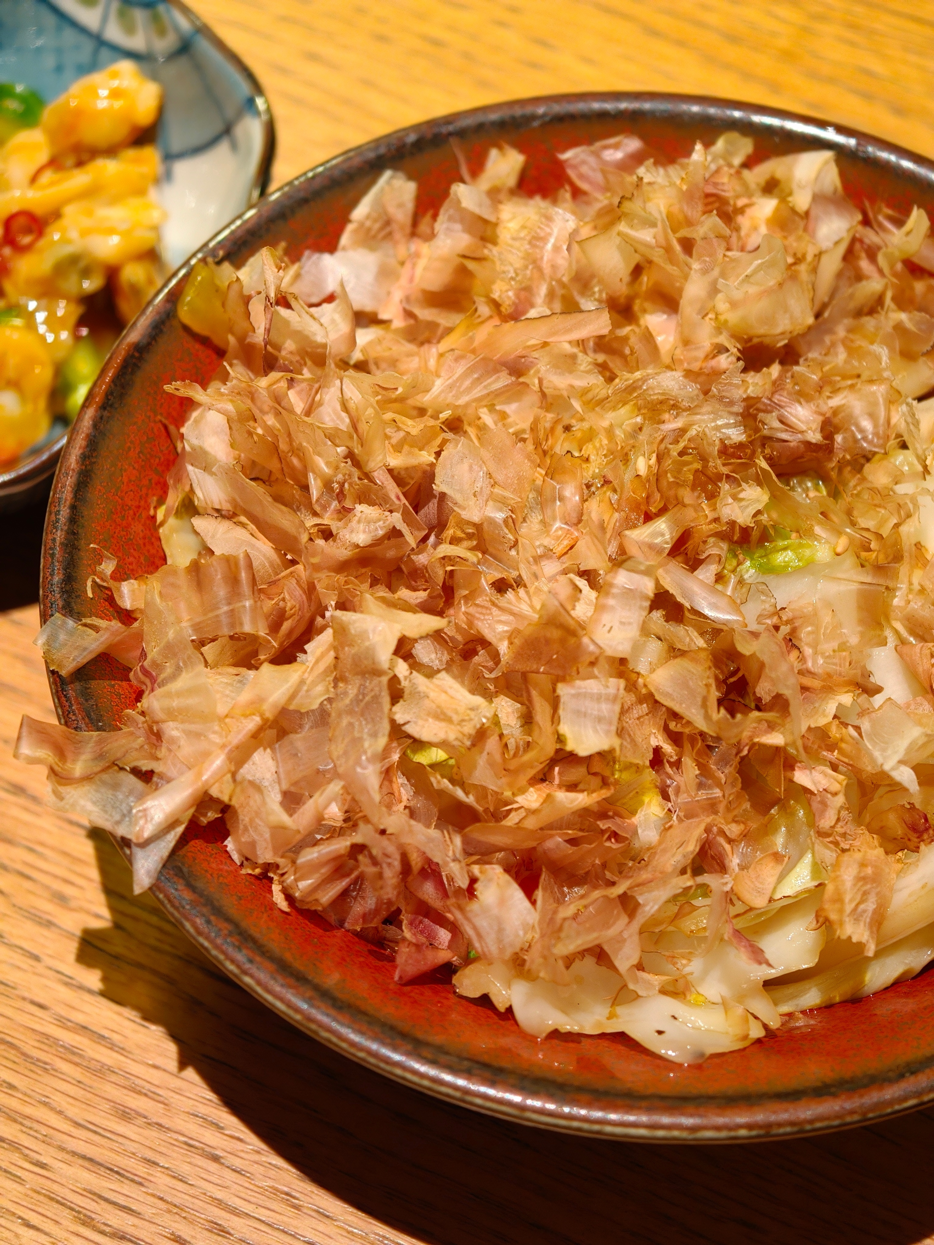 朋友们饿了么今天这个日料有点好吃[笑而不语]  ​​​