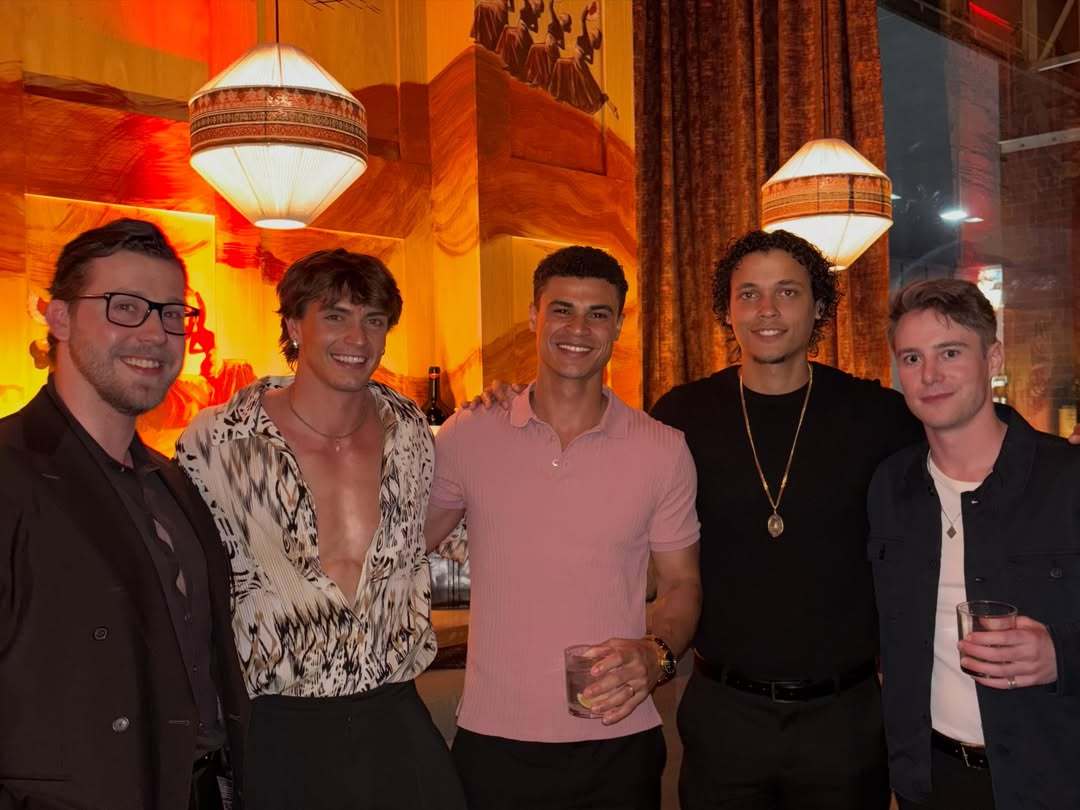 The boys!!! 哇Kolton发的，所有🇨🇦人都集合了！！ 