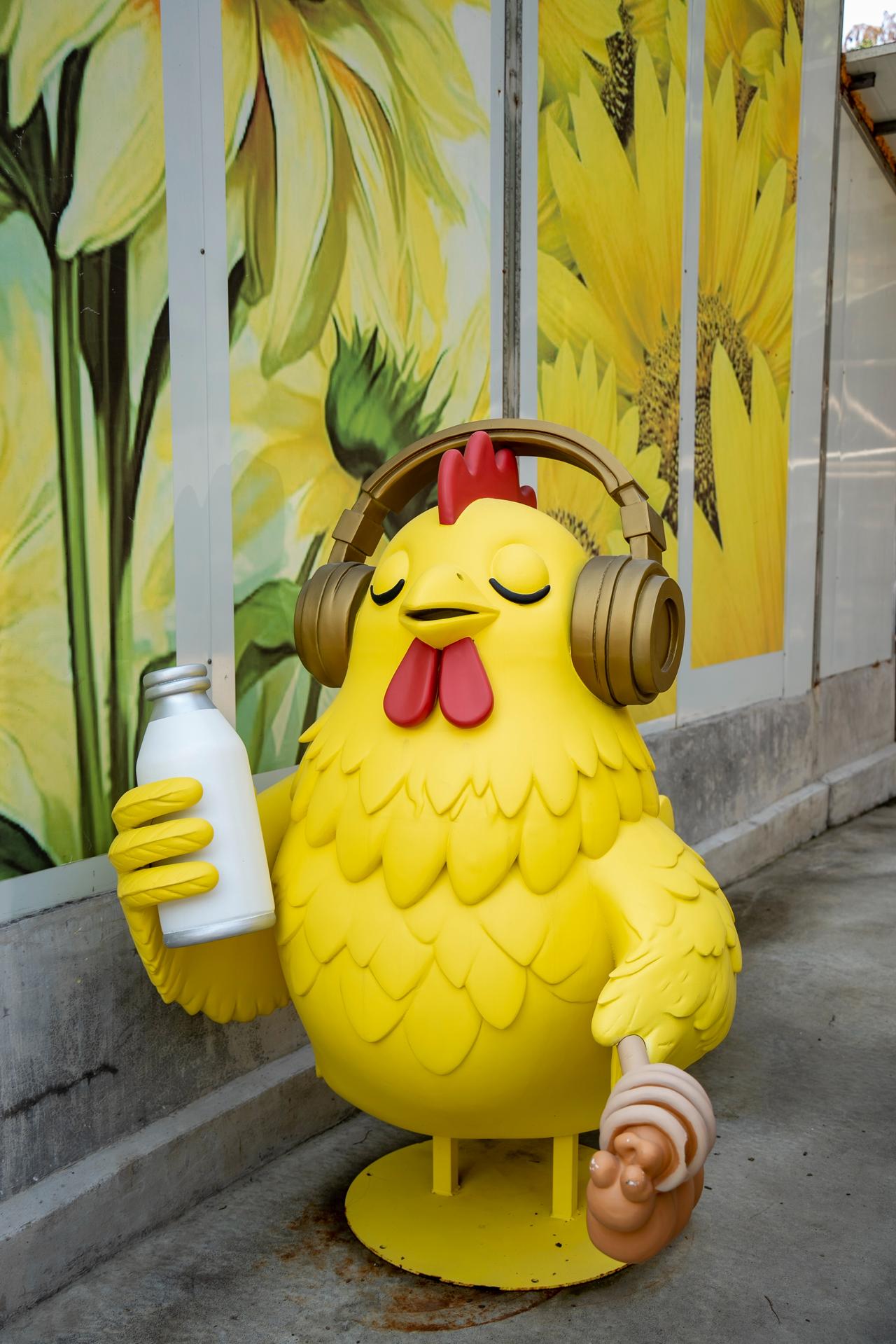 广州的冬天，微凉，出发到南沙，享受暖阳
走进飘香农场百亩葵花田垄间拍照，朵朵葵花