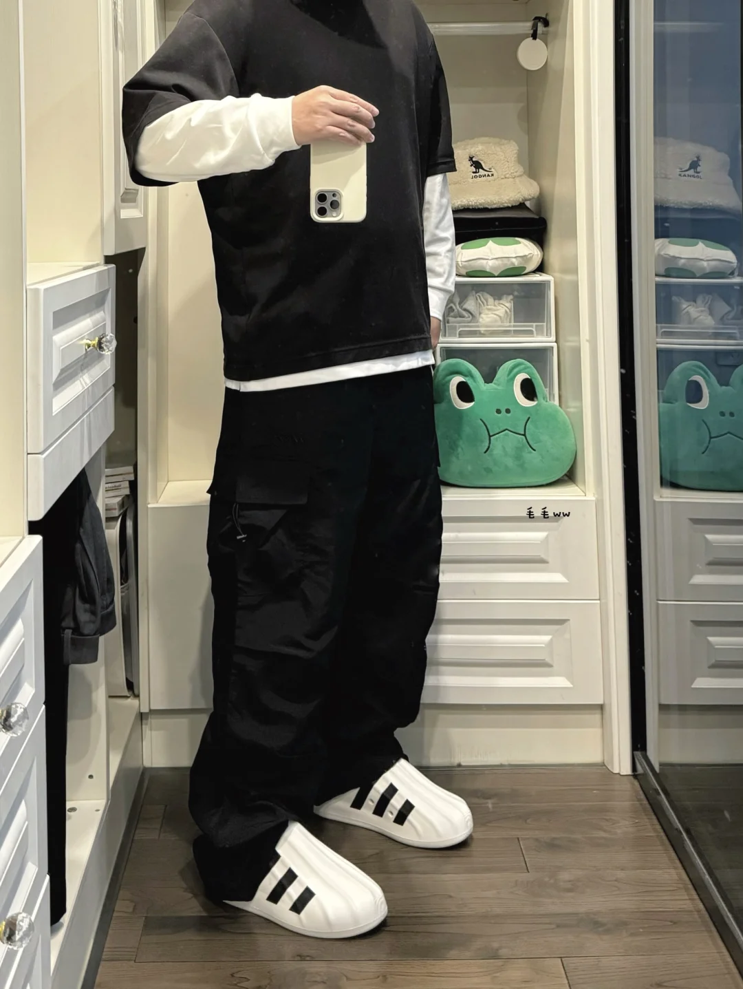 黑白叠穿｜工装裤穿搭