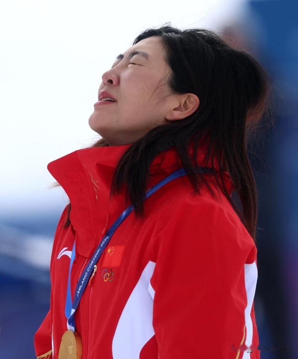 果然男人看体育才够狠！
我问老公：徐梦桃36岁拿冬奥冠军，含金量真的很高吗？
