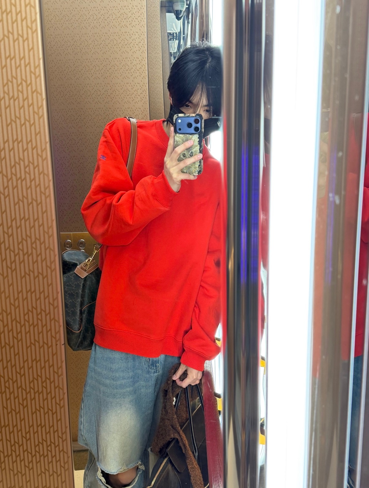 金道勋 🐺tws唯一c位ace金道勋 道勋与红色的适配度为…？ 