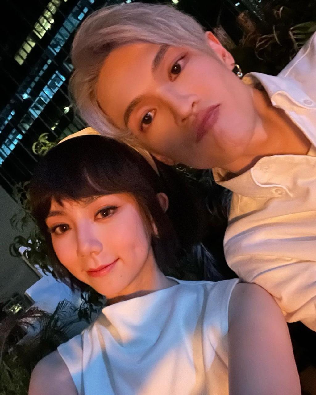 邓紫棋被曝与富二代男友结婚  于纽约低调行礼

华语天后GEM邓紫棋历时3年的《