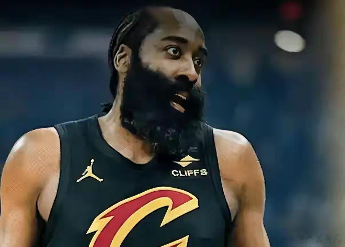 骑士之前，后场不知道谁该主控球。哈登来之后，解决球权拥挤，场均9助攻。骑士之前，