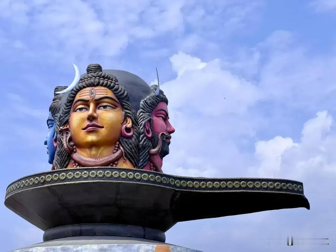 博卡拉一日游
Davis Falls （大卫瀑布）
Gupteswor cave